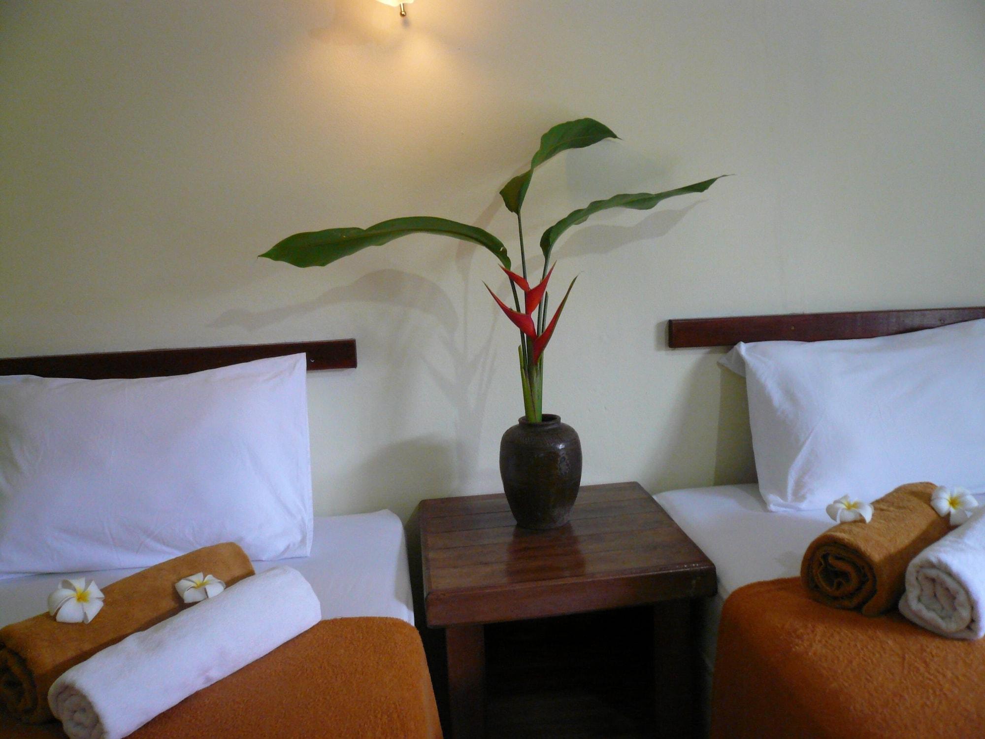 Baan Lamai Resort Bagian luar foto