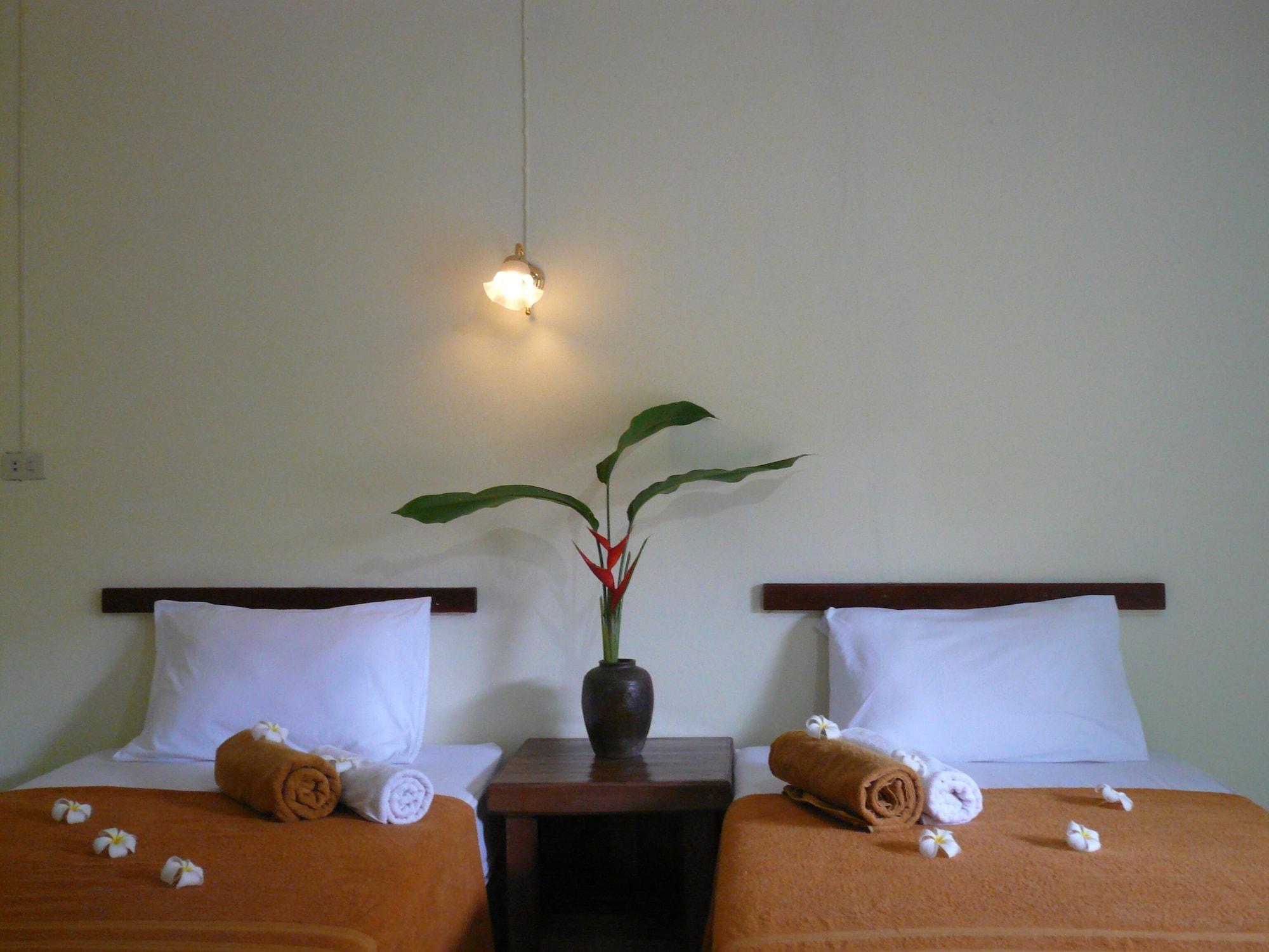 Baan Lamai Resort Bagian luar foto